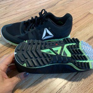New reebok nano, trail shoes, black, size 6.5